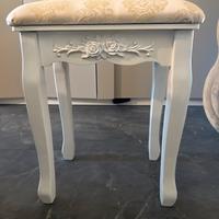 Sgabelli per matrimonio o toletta trucco