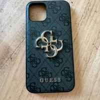 Cover Guess per iphone 11 pro.