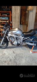 Yamaha FZ6 