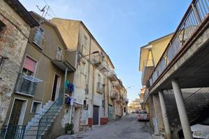 5 LOCALI A ASCEA