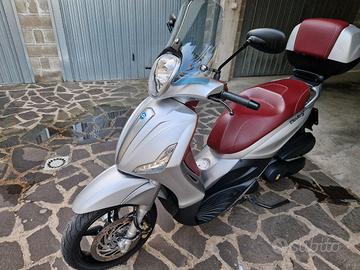 piaggio beverly 350 i.e sport touring abs asr 