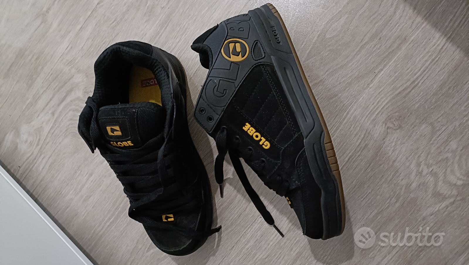 Scarpe globe seminuove Abbigliamento e Accessori In vendita a