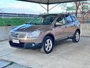 nissan-qashqai-2-1-6-16v-visia-7-posti-navi-tet