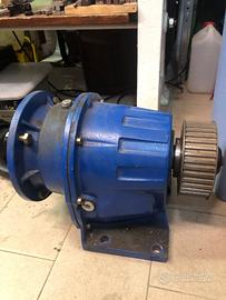 motoriduttore motovario TRC 0/82