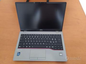 Fujitsu Lifebook U7413 | 14" FHD (100% sRGB)