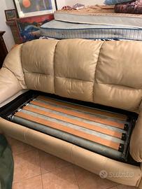 Divano letto in pelle