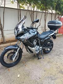 Honda Transalp 700 v ABS 