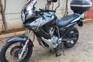 Honda Transalp 700 v ABS 