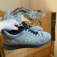 Scarpe/Sneakers scamosciate “Hogan” n 10/44,5