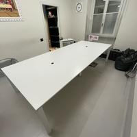 Tavolo riunioni 136x320