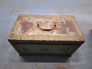 Cassaforte Vintage a pavimento