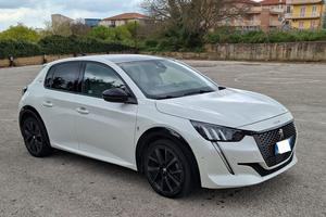 Peugeot 208 GT Hdi