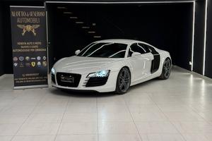 Audi R8 4.2 V8 FSI quattro R tronic