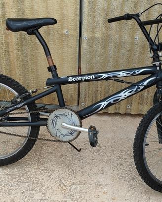   BMX Scorpion da sistemare 