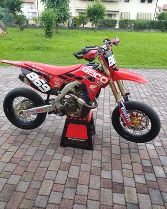 Honda CRF 450 R supermoto