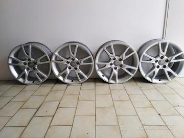 set cerchi in lega audi q3 17 pollici