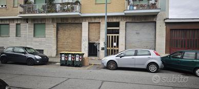 NEGOZIO A TORINO