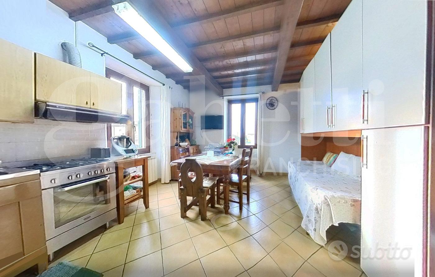 Apartment in Carrara, Gildona, Sant'Antonio - Vista 4