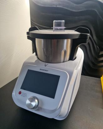 Robot monsieur  cousine