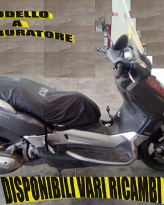 YAMAHA XMAX 250 ANNO 2006 x RICAMBI