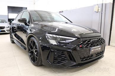 AUDI RS3 3 SPB TFSI quattro S tronic