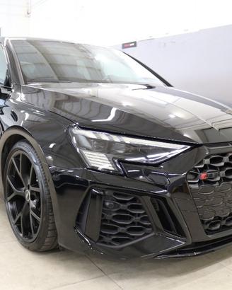 AUDI RS3 3 SPB TFSI quattro S tronic