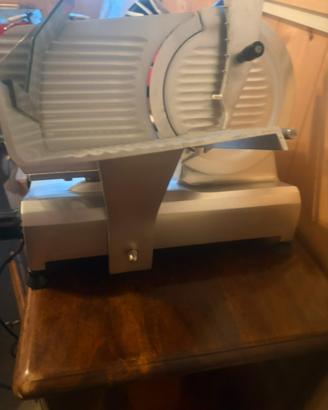Affettatrice professionale 220V usata