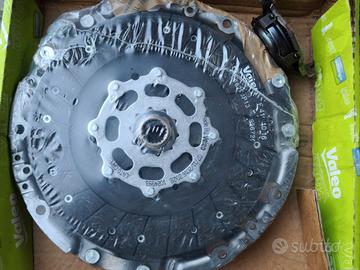 Kit Frizione 3 pezzi NUOVO Originale VALEO 828111 