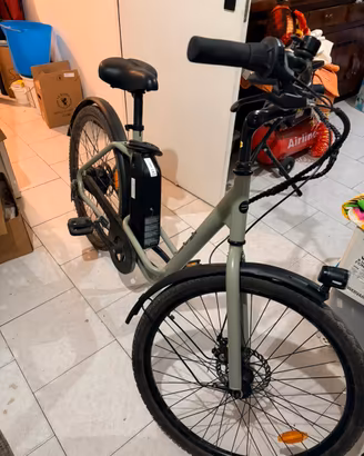 Bicicletta pedalata assistita