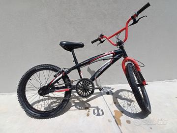 Bicicletta BMX 