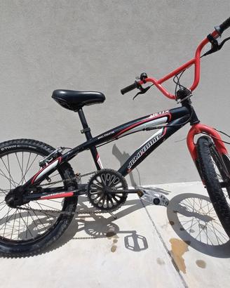 Bicicletta BMX 
