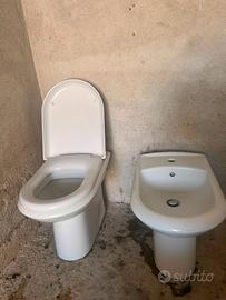 Coppia di sanitari nuovi