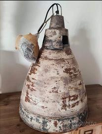 Lampadario a sospensione stile industriale 