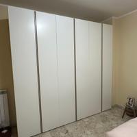 Armadio bianco - beige