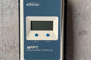 regolatore di carica e batteria per mini van
