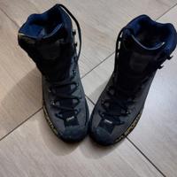 Scarponi da trekking 