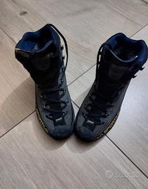 Scarponi da trekking 