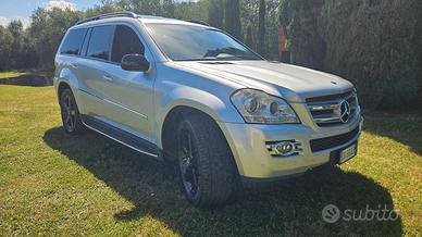 Mercedes Benz GL 320 CDI 4MATIC