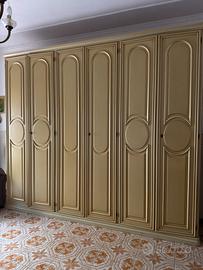 Armadio classico 6 ante in legno massiccio