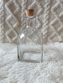 Bottiglia vintage quadrata