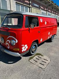 volkswagen T2