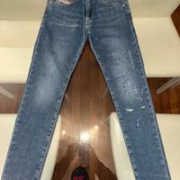 Jeans Diesel per bambino taglia 10 anni