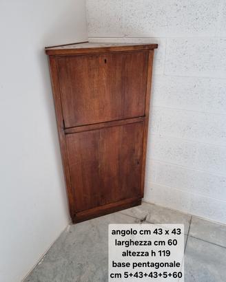 mobile angolare
