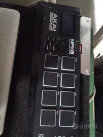 Akai MPX8