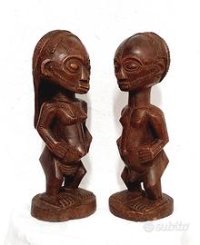 statua d’epoca tribale africana scultura in legno