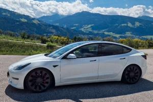 Tesla Model 3 Performamce