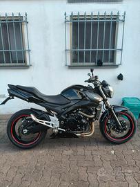 Suzuki Gsr 600 anno 2008
