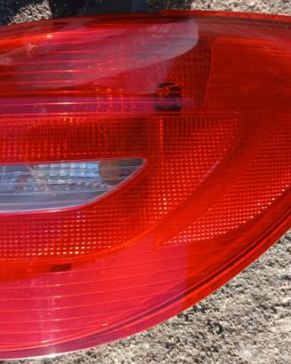 FANALE POSTERIORE DX. A2468200264 MERCEDES-B