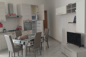 Oristano appartamento bivano arredato