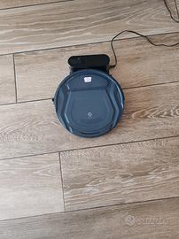 Robot aspirapolvere 